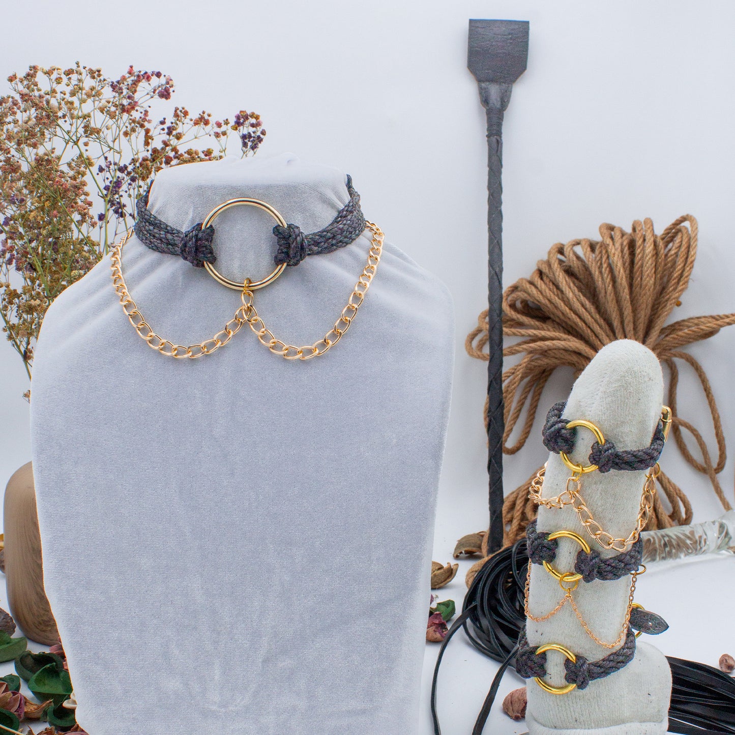 Venus in Eclipse Chained Choker